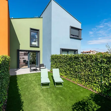 New Casa Familia With Frontyard, Backyard And Great Bbq! *