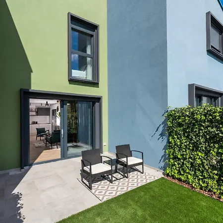 New Casa Familia With Frontyard, Backyard And Great Bbq! * Poreč