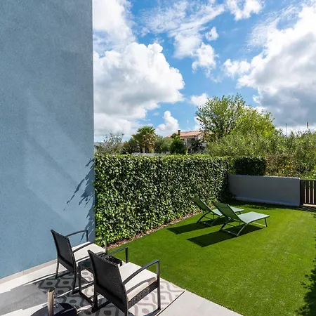 New Casa Familia With Frontyard, Backyard And Great Bbq! * Poreč