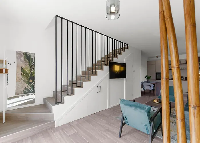 Ferienhaus New Casa Familia With Frontyard, Backyard And Great Bbq!